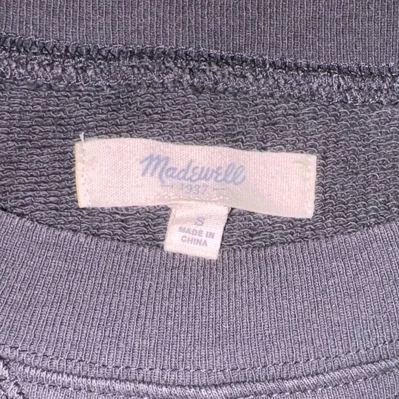 Madewell “Je t’aime” comfy grey sweatshirt with 3/4 length cuffed sleeves. Small - Picture 5 of 5